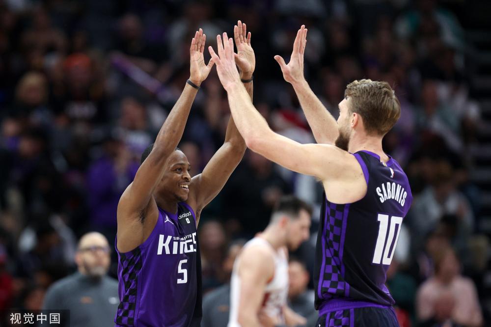 这对于一名 这对于一名